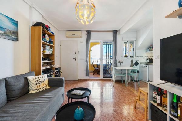 Ático en calle Lagunas de Ruidera, 810