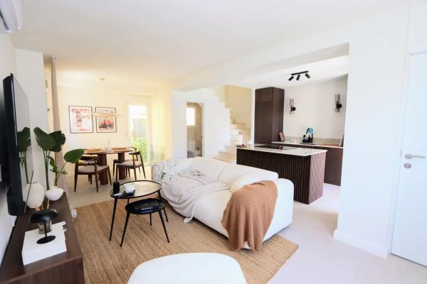 Chalet pareado en calle Tiberiades