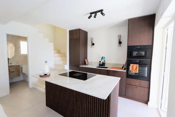 Chalet pareado en calle Tiberiades