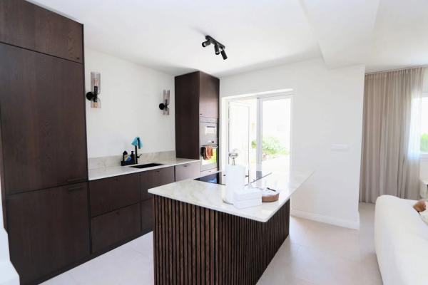 Chalet pareado en calle Tiberiades