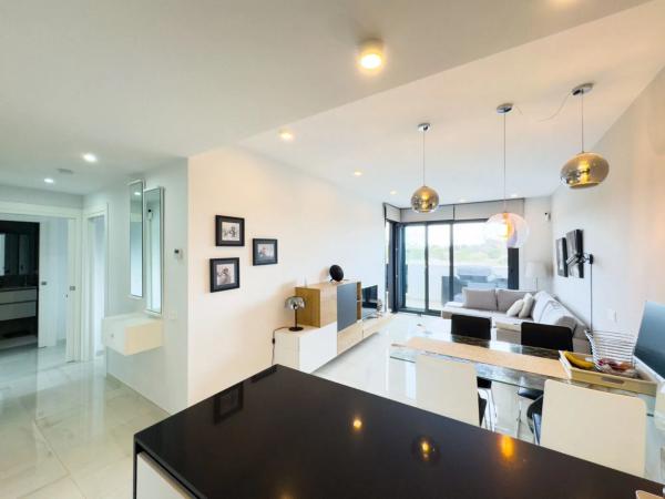 Piso en calle Lagos de Covadonga