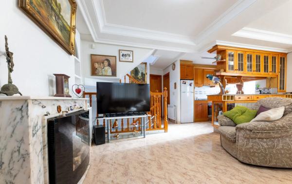 Chalet en calle Tiberiades