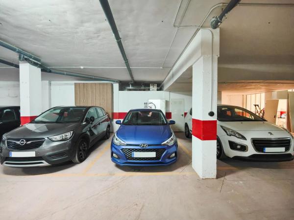 Piso en calle Lagos de Covadonga, 6