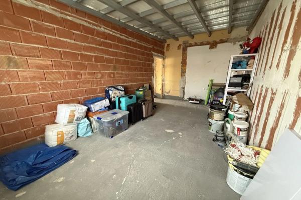 Chalet adosado en calle Acuario