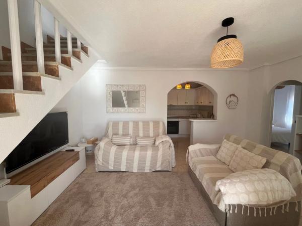 Chalet pareado en plaza H-1 Villa Rosa, 3