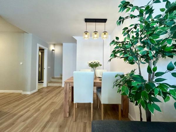 Chalet en Barrio Los Balcones y los Altos