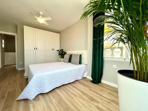 Chalet en Barrio Los Balcones y los Altos