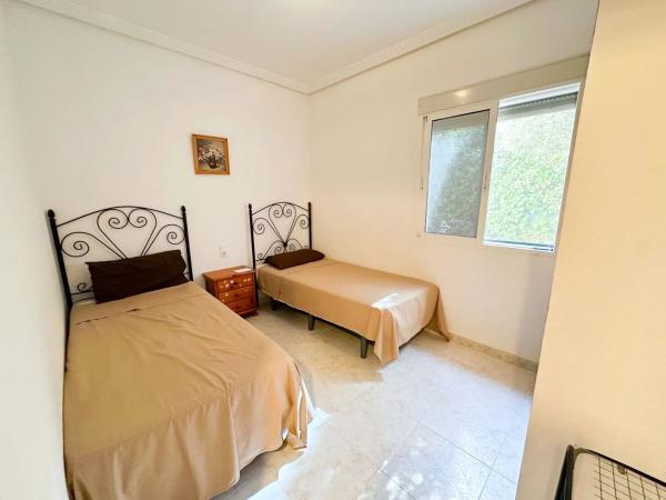 Chalet en Barrio Los Balcones y los Altos