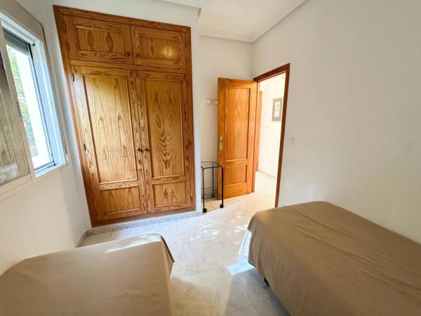 Chalet en Barrio Los Balcones y los Altos