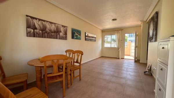 Chalet adosado en calle Abdelacies, 898