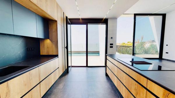 Chalet en Barrio Los Balcones y los Altos