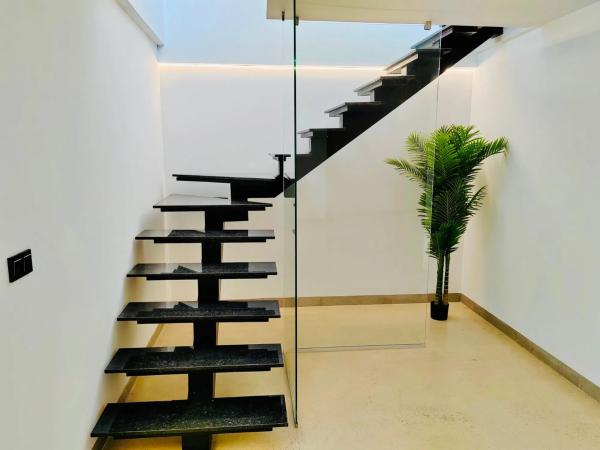 Chalet en Barrio Los Balcones y los Altos