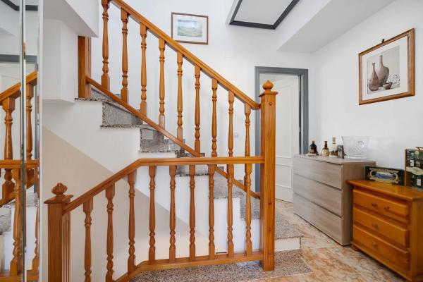 Chalet adosado en calle Almohabenos, 19