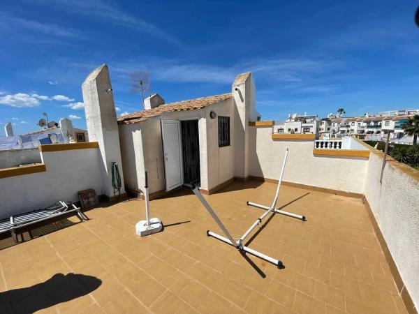 Chalet pareado en calle Abdelacies