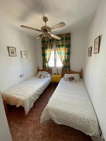 Chalet pareado en calle Abdelacies