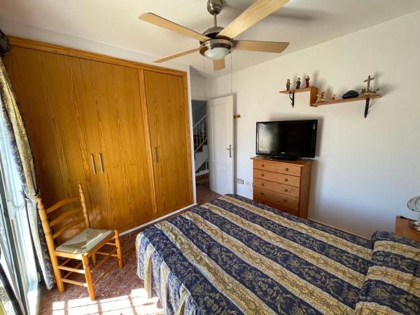 Chalet pareado en calle Abdelacies