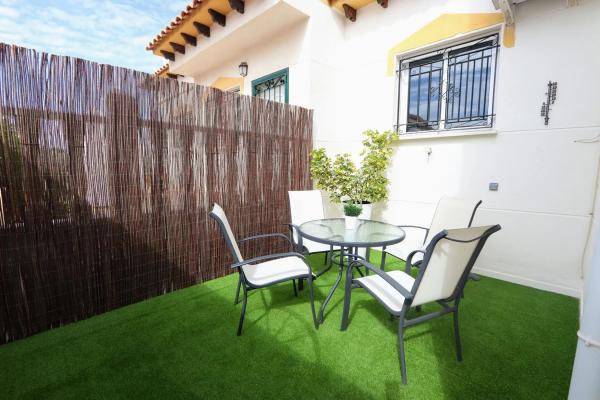 Chalet adosado en calle Trepadora