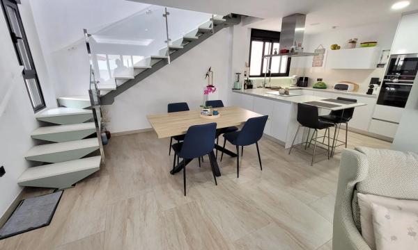 Casa independiente en calle Puig Mayor-Filipinas A3, s/n