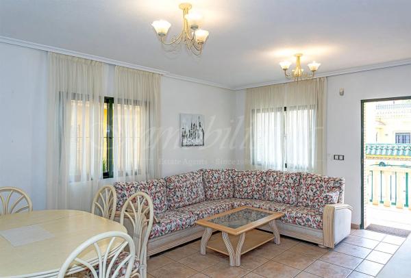 Casa independiente en calle Guapiles