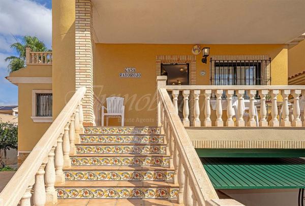 Casa independiente en calle Guapiles