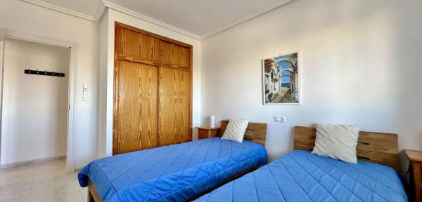 Piso en calle Nicolás de Bussi, 28