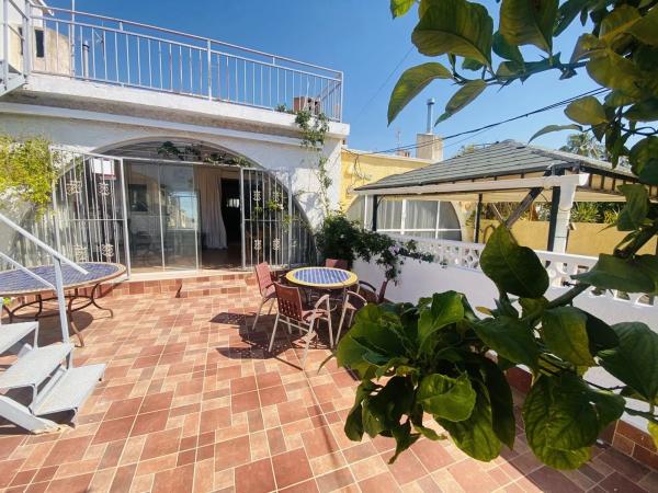Chalet en Barrio Playa Flamenca