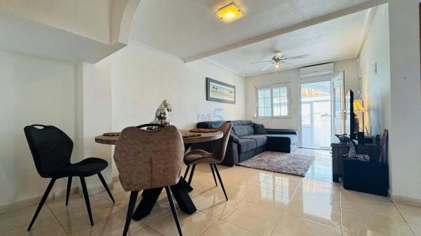 Chalet en Barrio Playa Flamenca