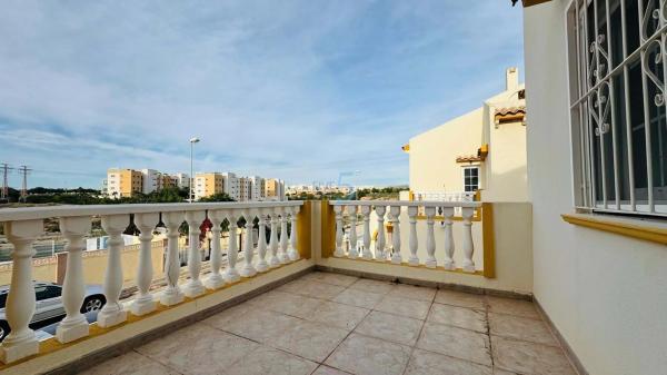 Chalet en Barrio Playa Flamenca