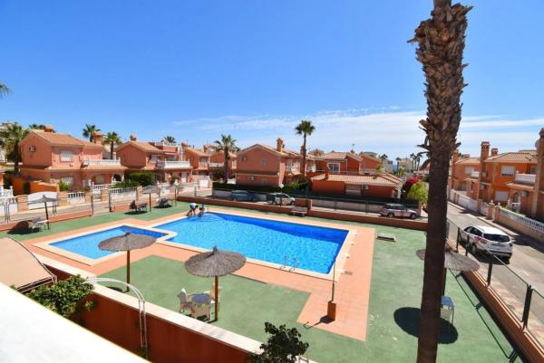 Chalet en Barrio Playa Flamenca