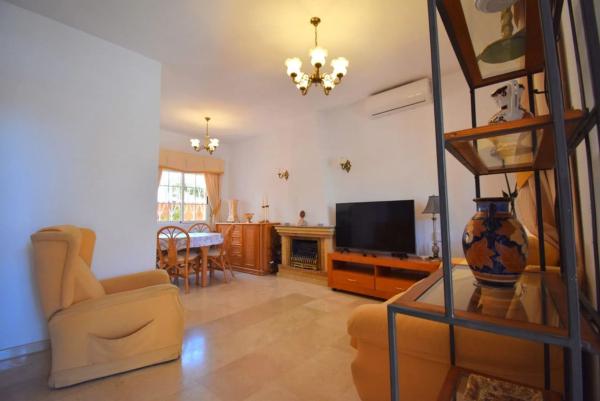 Chalet en Barrio Playa Flamenca