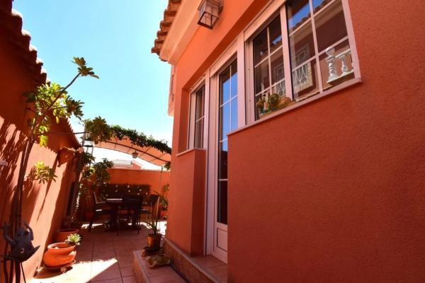 Chalet en Barrio Playa Flamenca