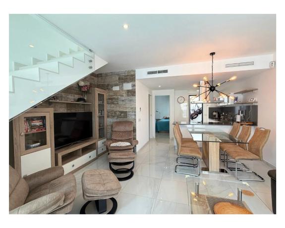 Chalet adosado en calle azafran s/n