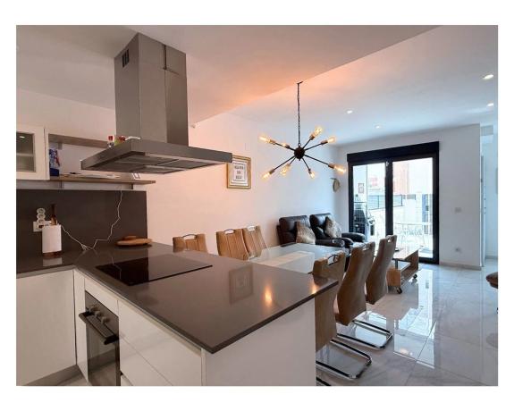 Chalet adosado en calle azafran s/n