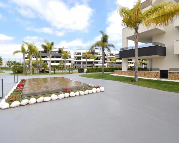 Piso en calle Jazmines s/n