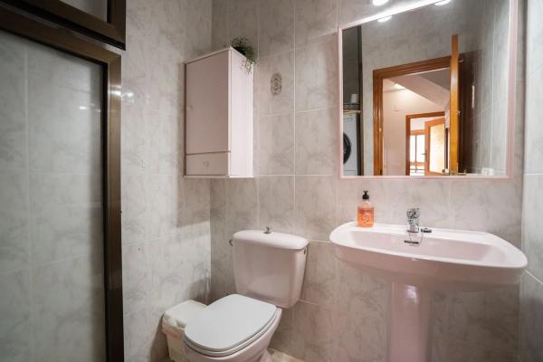 Chalet adosado en calle Pintor Ribera