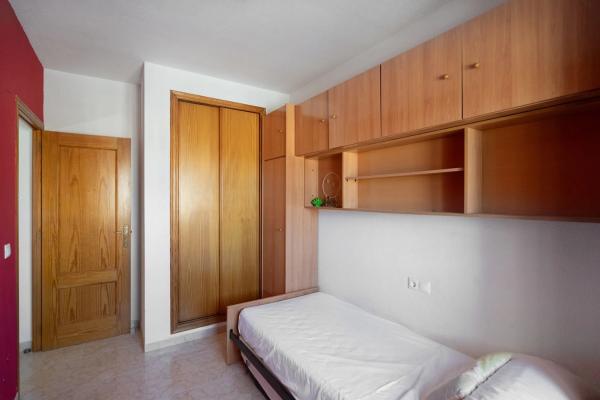 Chalet adosado en calle Pintor Ribera