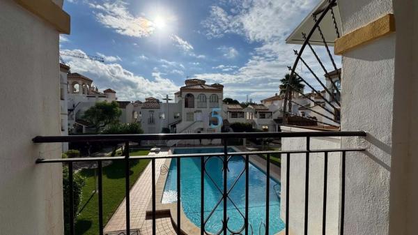 Piso en Barrio Playa Flamenca