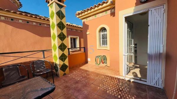 Chalet en Barrio Playa Flamenca