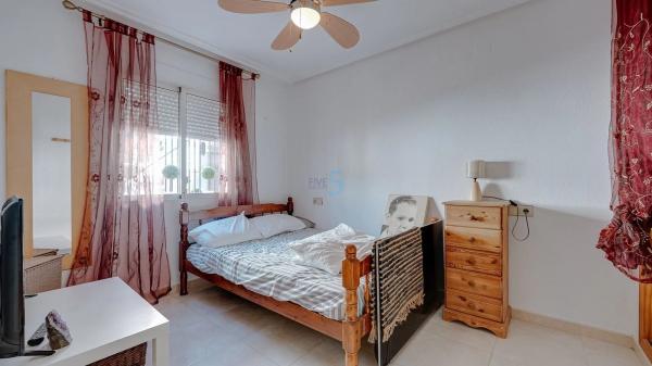 Chalet en Barrio Playa Flamenca