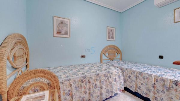 Chalet en Barrio Playa Flamenca