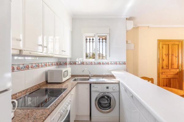 Piso en calle Luis Gordillo