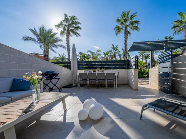 Chalet en Barrio Playa Flamenca