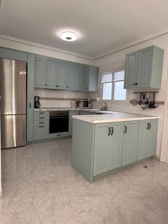 Piso en calle Nicolás de Bussi, 28