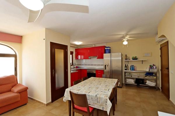 Dúplex en plaza Antonio Vicea