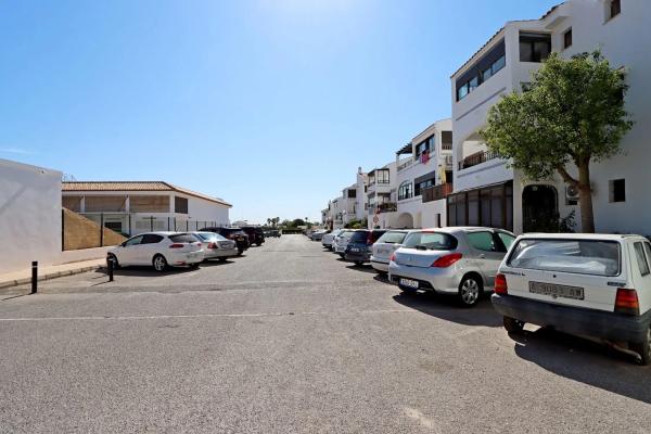 Dúplex en plaza Antonio Vicea