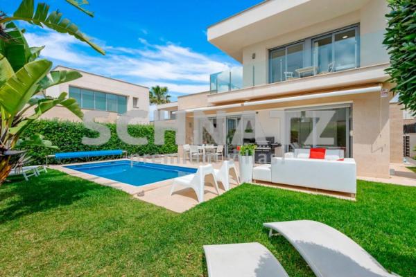 Chalet en Barrio Playa Flamenca