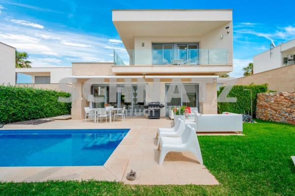 Chalet en Barrio Playa Flamenca