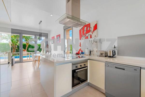 Chalet en Barrio Playa Flamenca