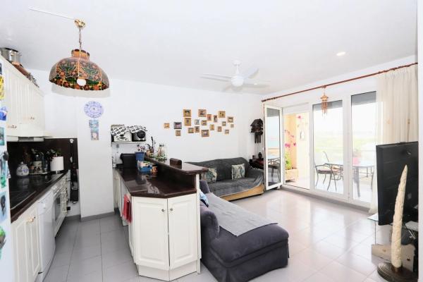 Piso en calle los Geraneos