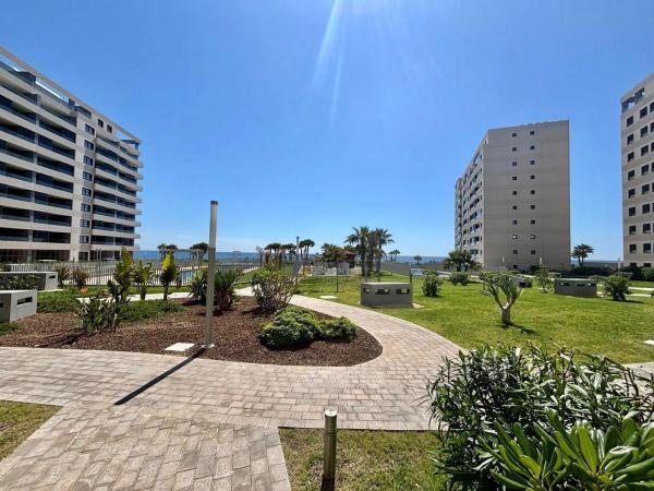 Piso en calle Ciclón, 1